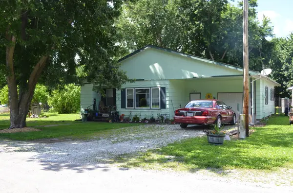 429 Meadow Street, Niota, IL 62358