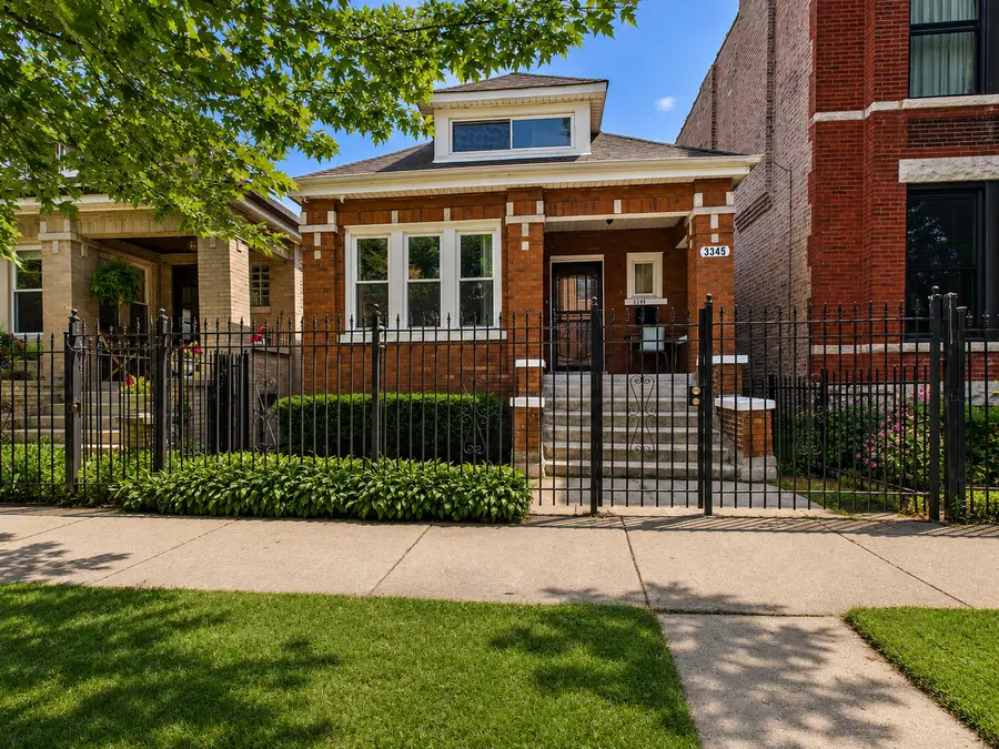 3345 W Carroll Avenue, Chicago, IL 60624 - #2