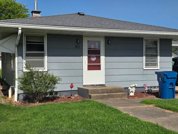211 Elk Street, Sabula, IA 52070
