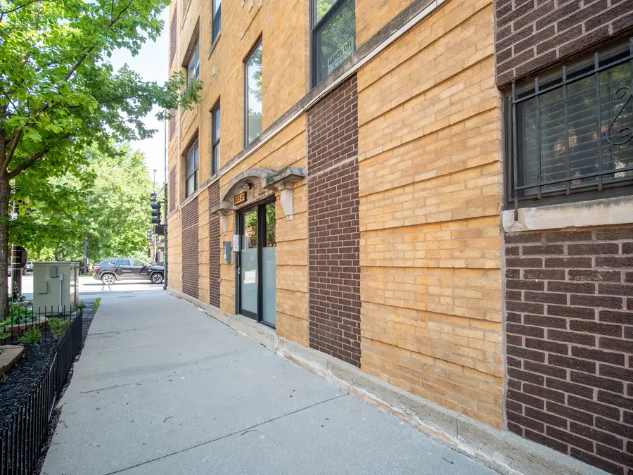 5133 N Winthrop Avenue #4B, Chicago, IL 60640 - #2