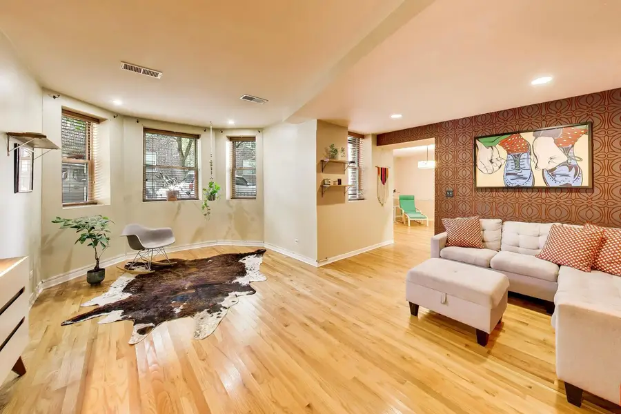 6253 N Magnolia Avenue #G, Chicago, IL 60660 - #2