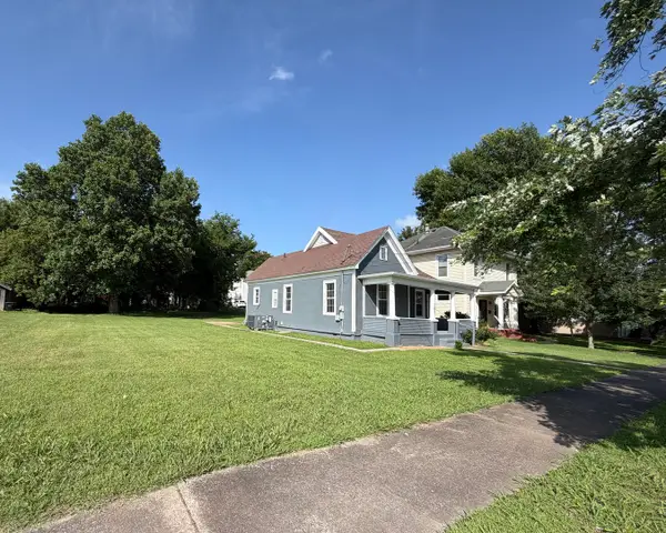 109 E 7th Street, Metropolis, IL 62960