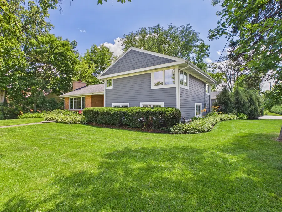 201 E Olive Avenue, Prospect Heights, IL 60070 - #3