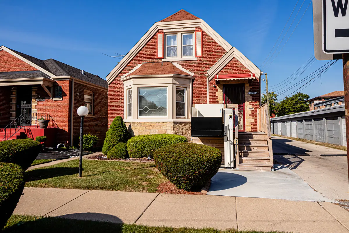 10714 S Eberhart Avenue, Chicago, IL 60628 - #1
