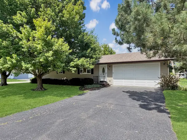 309 Maple Avenue, Forreston, IL 61030
