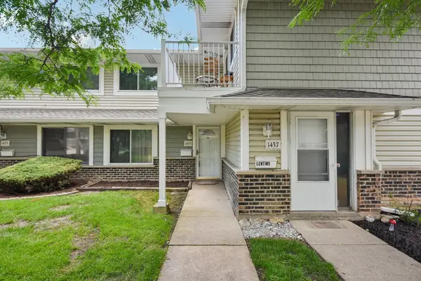 1435 Bear Flag Drive, Hanover Park, IL 60133