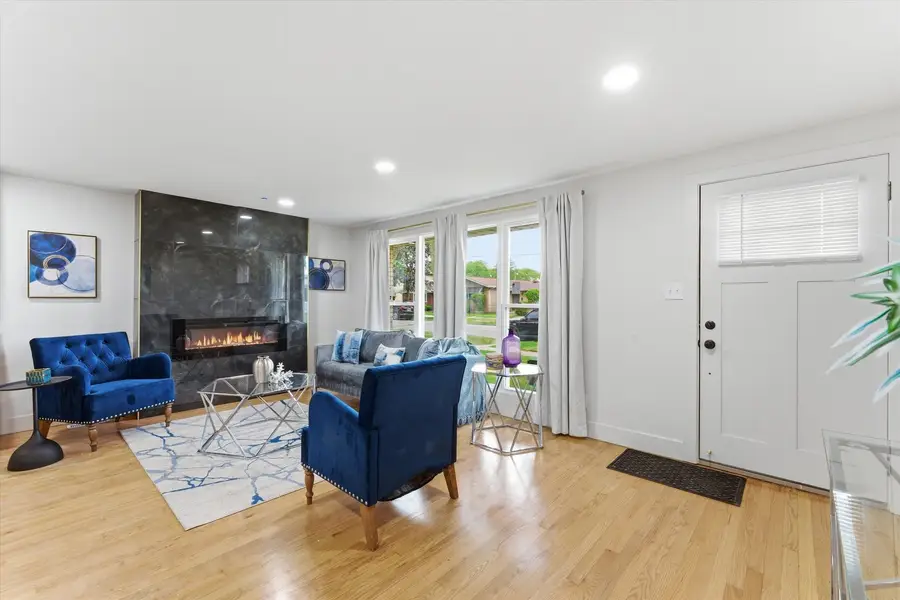 11635 S Bishop Street, Chicago, IL 60643 - #3
