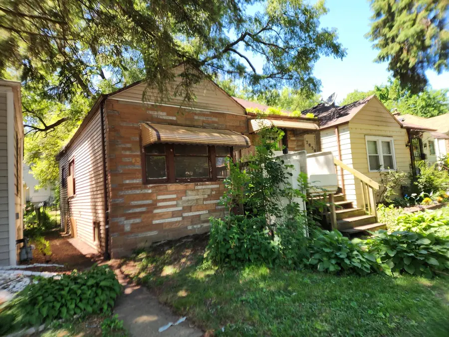 12030 S Wentworth Avenue, Chicago, IL 60628 - #3