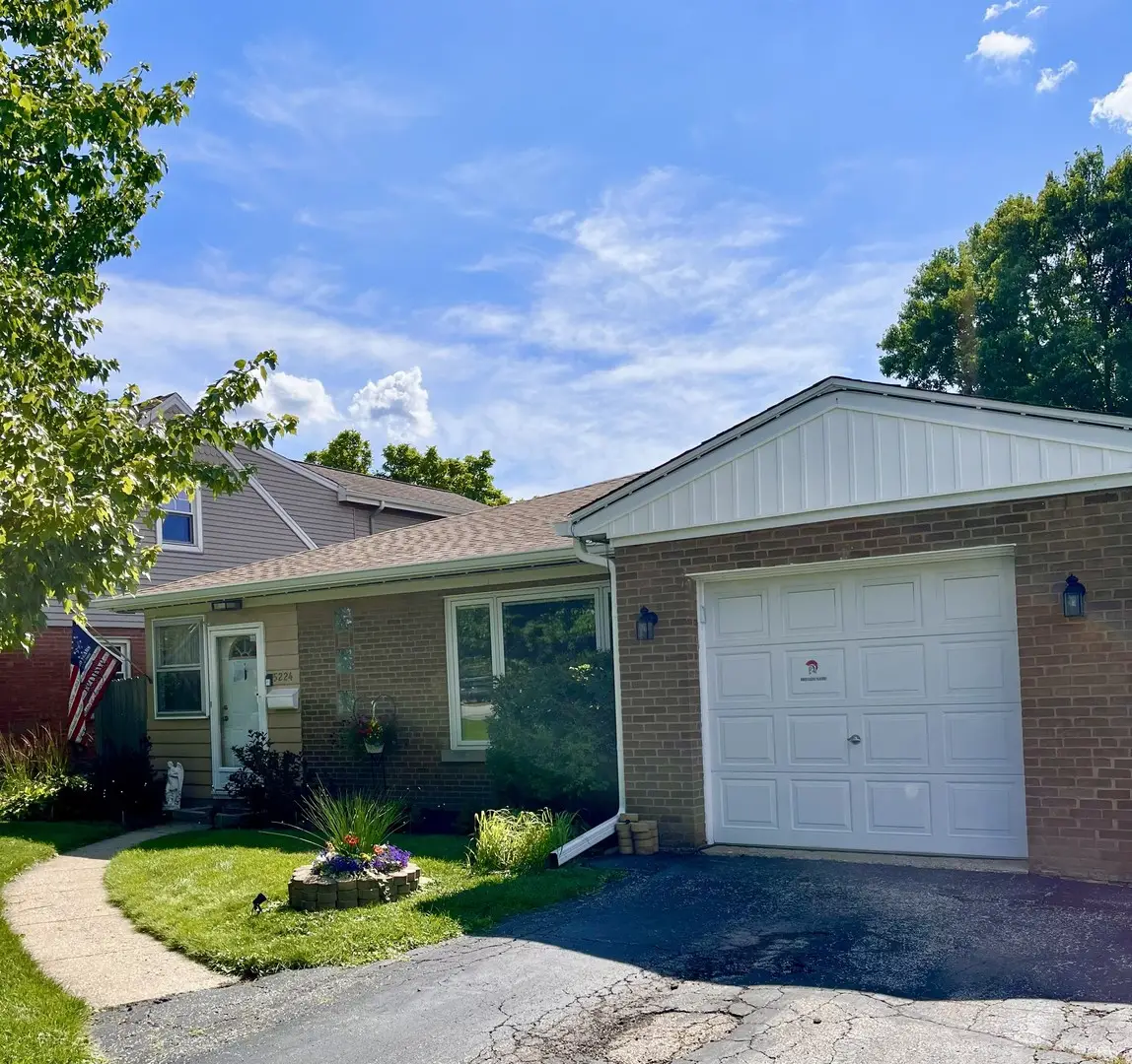 5224 Wolf Road, Western Springs, IL 60558 - #1
