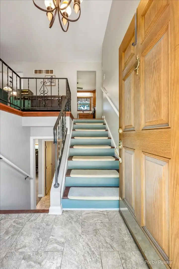 29W264 Lee Road, West Chicago, IL 60185 - #2