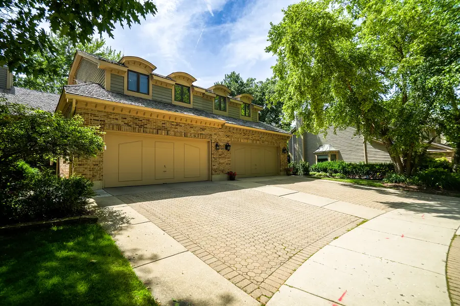 640 Walnut Oaks Drive, Roselle, IL 60172 - #3