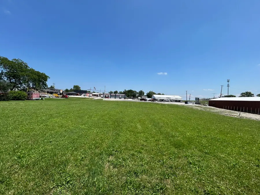 000 S Dixie Highway, Beecher, IL 60401 - #2