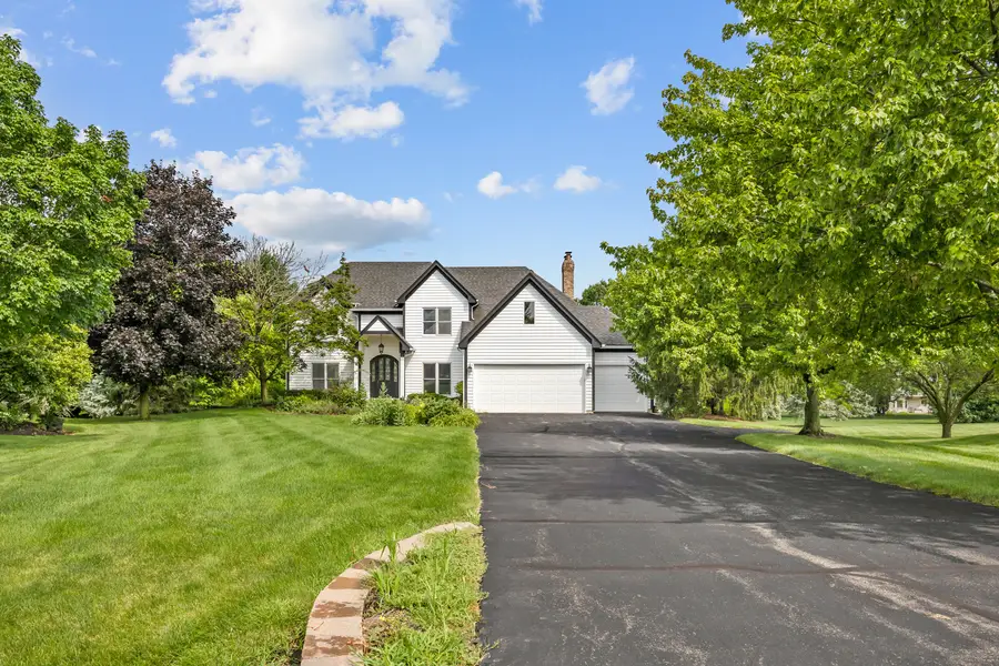 3N828 Meadowridge Circle, Saint Charles, IL 60175 - #2