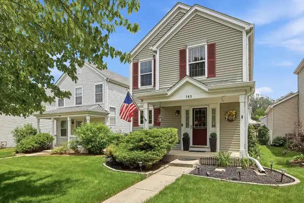 783 Manor Road, Crystal Lake, IL 60014