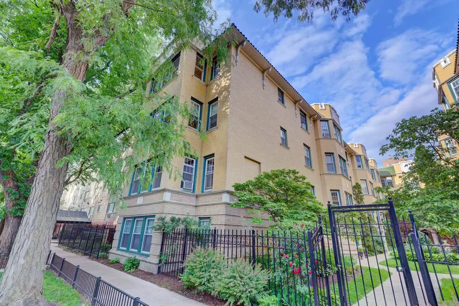 5515 N Winthrop Avenue #3E, Chicago, IL 60640 - #3