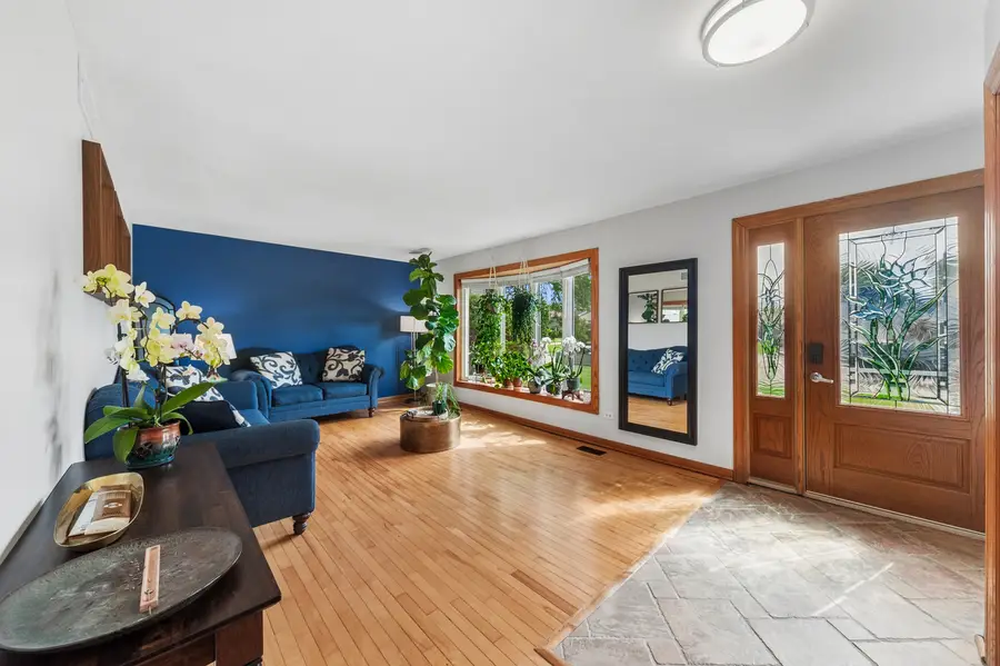 836 Napa Street, Carol Stream, IL 60188 - #3