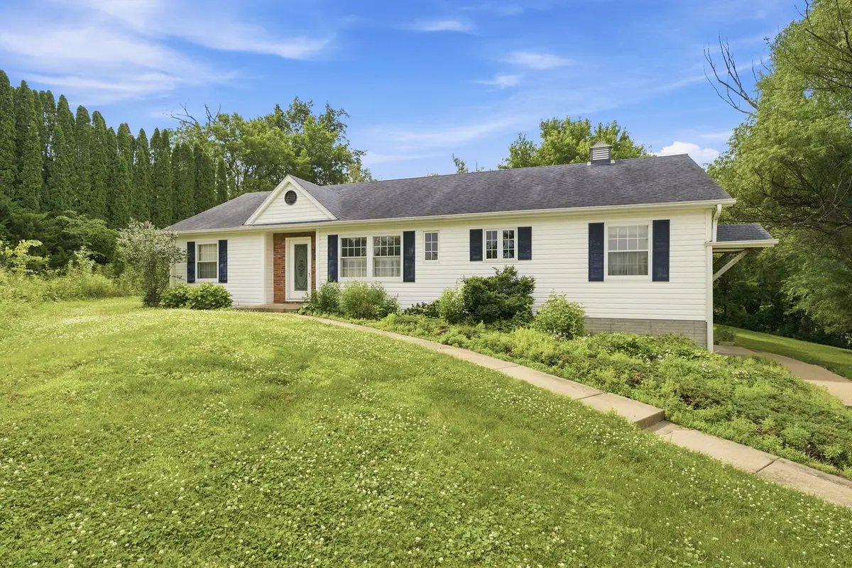3045 Camp Creek Road, Sherrard, IL 61281 - #1