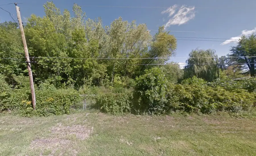 26100 W Channel Avenue, Antioch, IL 60002 - #2