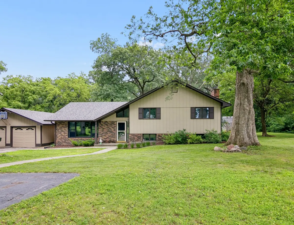 7273 N 16000 E Road, Grant Park, IL 60940 - #1