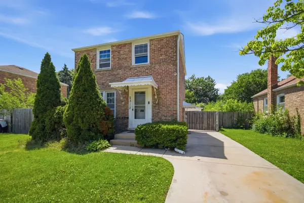 2312 S 14th Avenue, Broadview, IL 60155