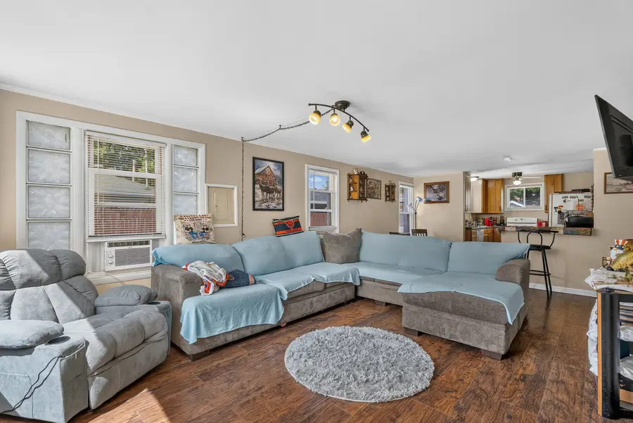 42329 N Elm Street, Antioch, IL 60002 - #2