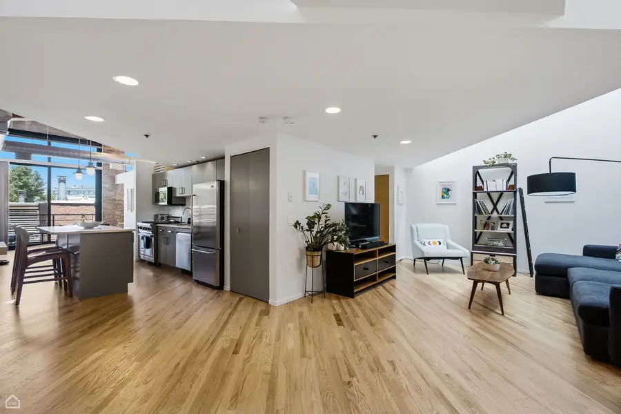 2300 W Wabansia Avenue #337, Chicago, IL 60647 - #3