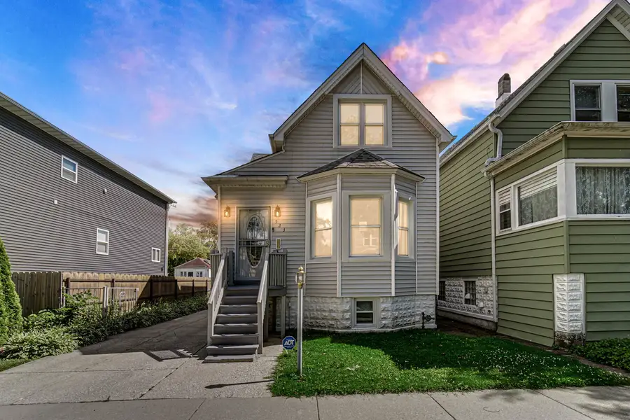 523 E 89th Place, Chicago, IL 60619 - #2