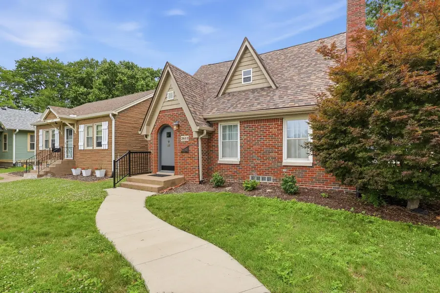 2612 E 18th Street E, Davenport, IA 52803 - #2