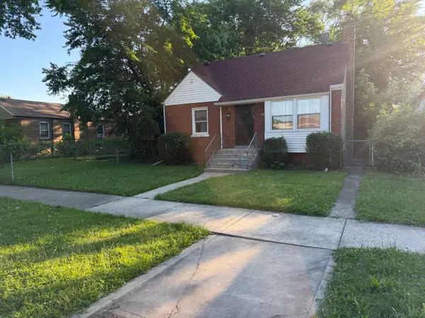 12800 S Parnell Avenue, Chicago, IL 60628