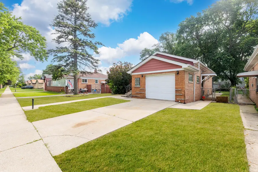 8841 Tulley Avenue, Oak Lawn, IL 60453 - #3