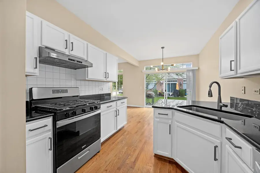 1644 Windward Avenue, Naperville, IL 60563 - #3