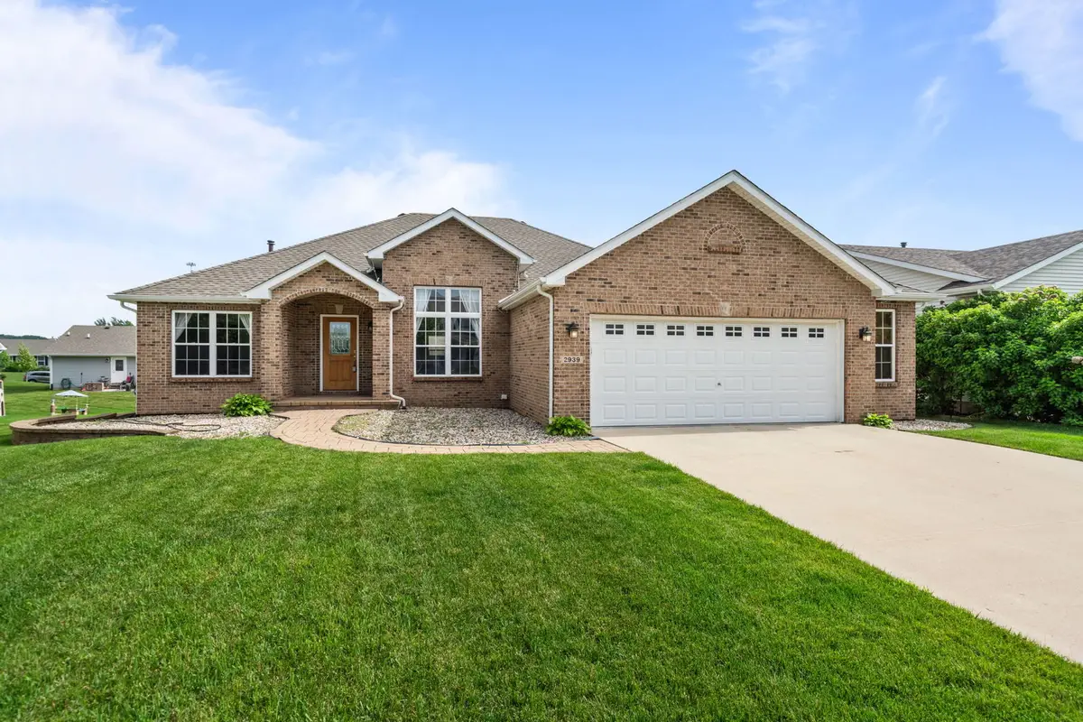 2939 Vaughndale Drive, Machesney Park, IL 61115 - #1