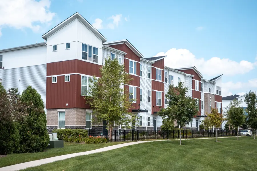 857 Finley Drive, Aurora, IL 60504 - #2
