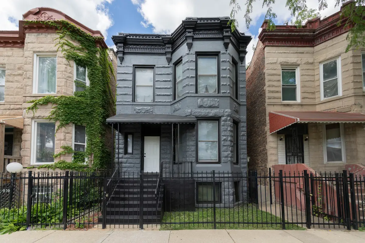 3902 W Fillmore Street, Chicago, IL 60624 - #1