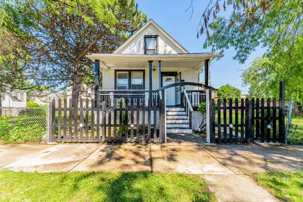 7549 S Saint Lawrence Avenue, Chicago, IL 60619