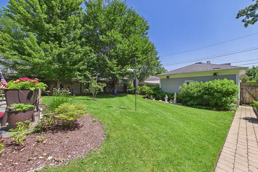 1050 Spruce Street, Winnetka, IL 60093 - #3