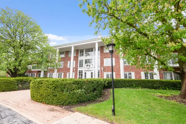 3427 Vollmer Road #309, Flossmoor, IL 60422