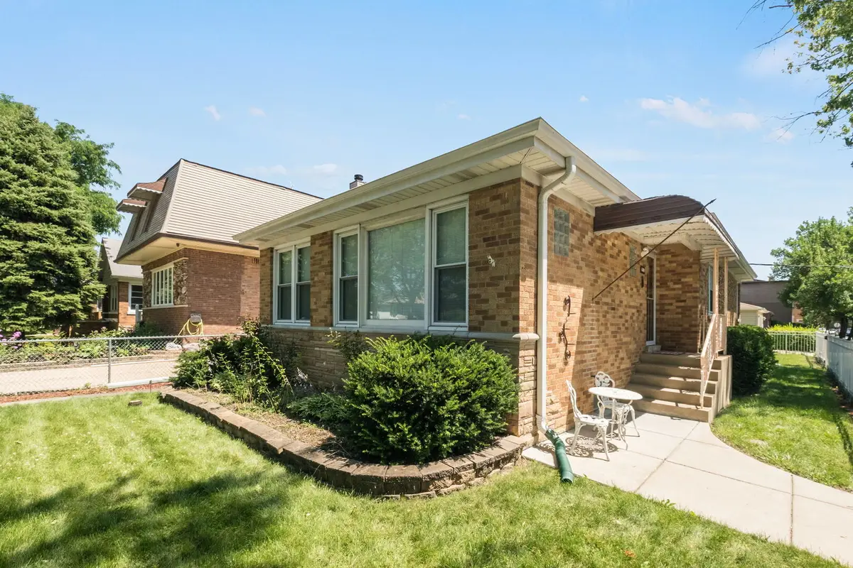 4301 N Mcvicker Avenue, Chicago, IL 60634 - #1