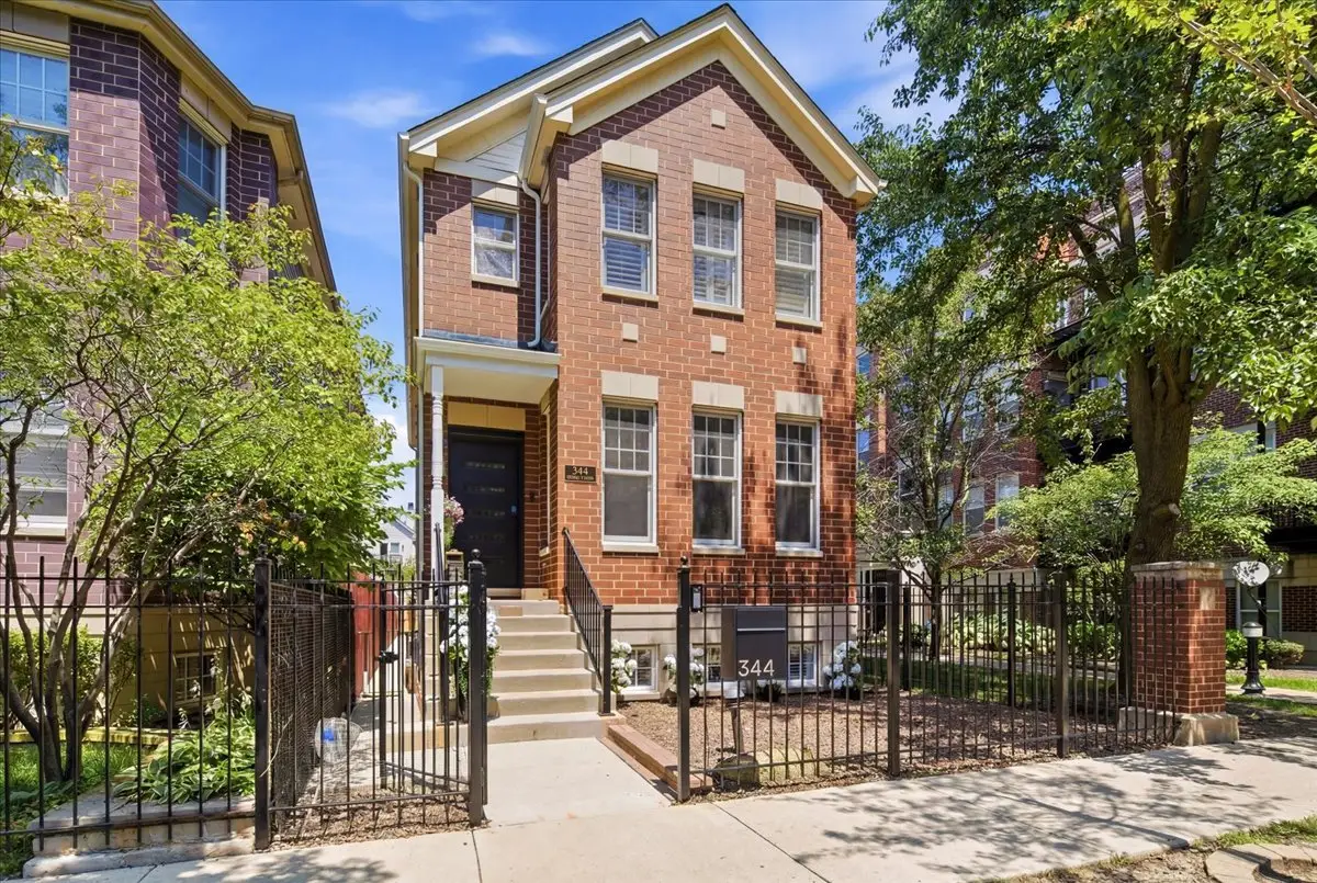 344 W Scott Street, Chicago, IL 60610 - #1