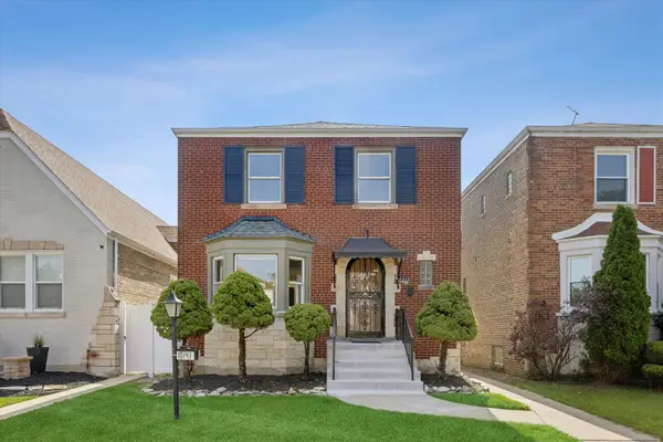 10141 S Rhodes Avenue, Chicago, IL 60628