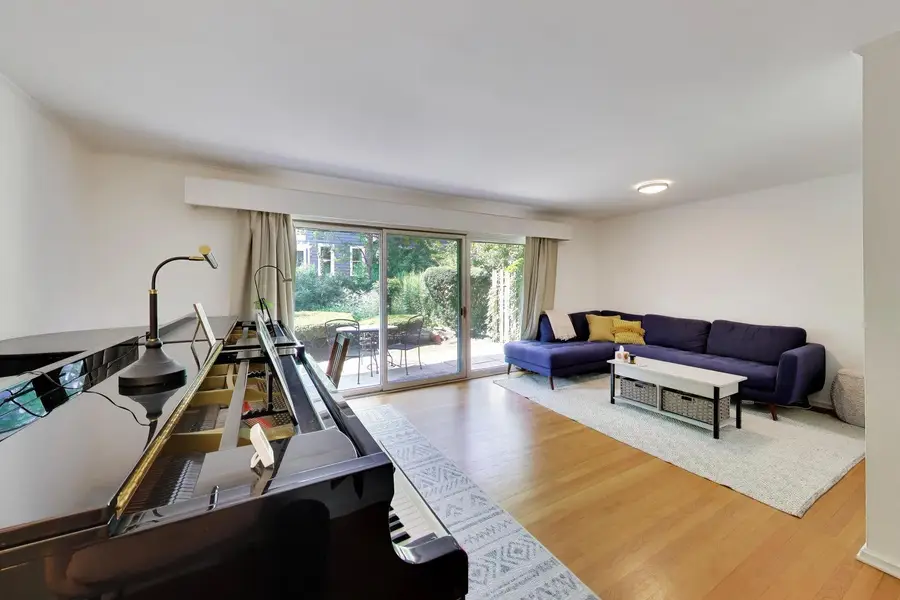 1304 Central Avenue, Wilmette, IL 60091 - #2