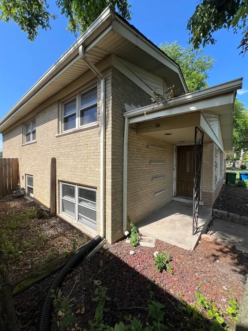 5504 Oak Center Drive, Oak Lawn, IL 60453 - #3