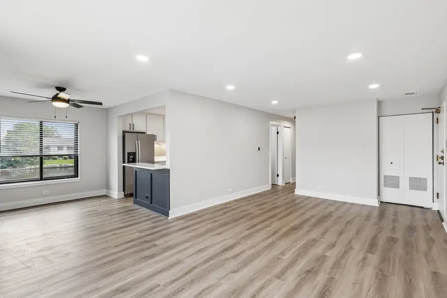 1728 N Emerald Bay #4, Palatine, IL 60074 - #3