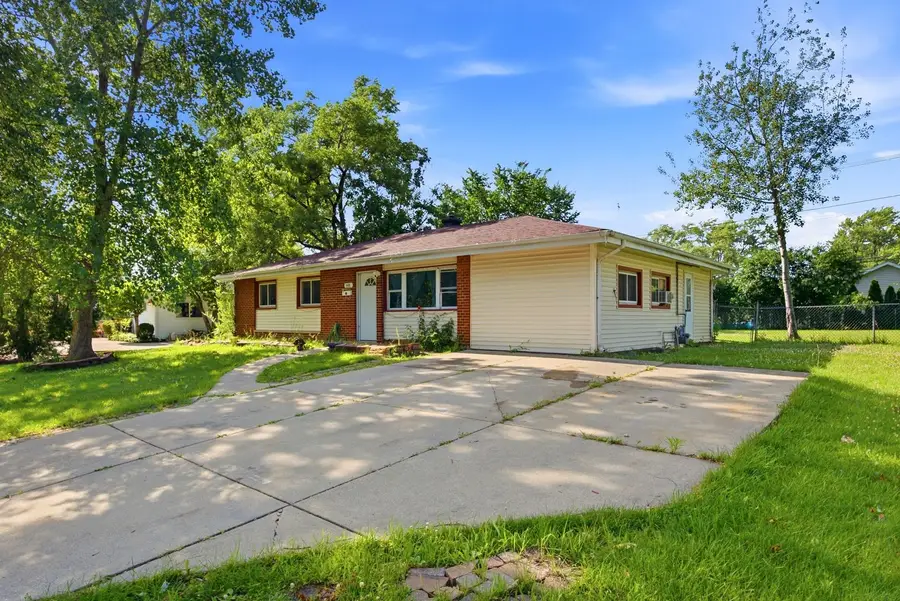 440 Flagstaff Lane, Hoffman Estates, IL 60169 - #2