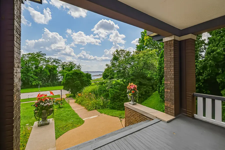2440 E River Drive, Davenport, IA 52803 - #3