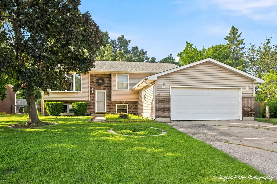 2494 Forest View Road, Lindenhurst, IL 60046 - #2