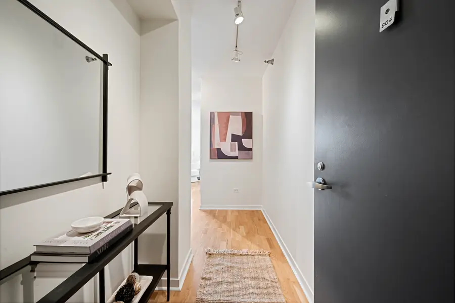 200 W Grand Avenue #804, Chicago, IL 60654 - #3