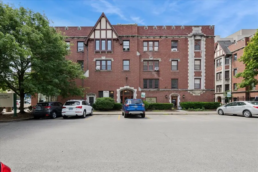 1103 Holly Court #206, Oak Park, IL 60301 - #3