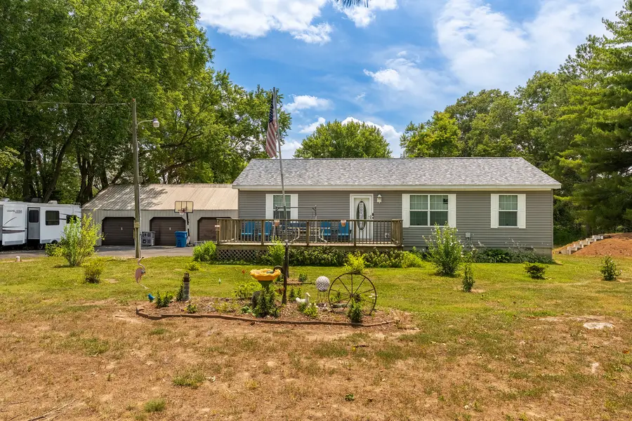 8184 Knox Road, West Frankfort, IL 62896 - #2