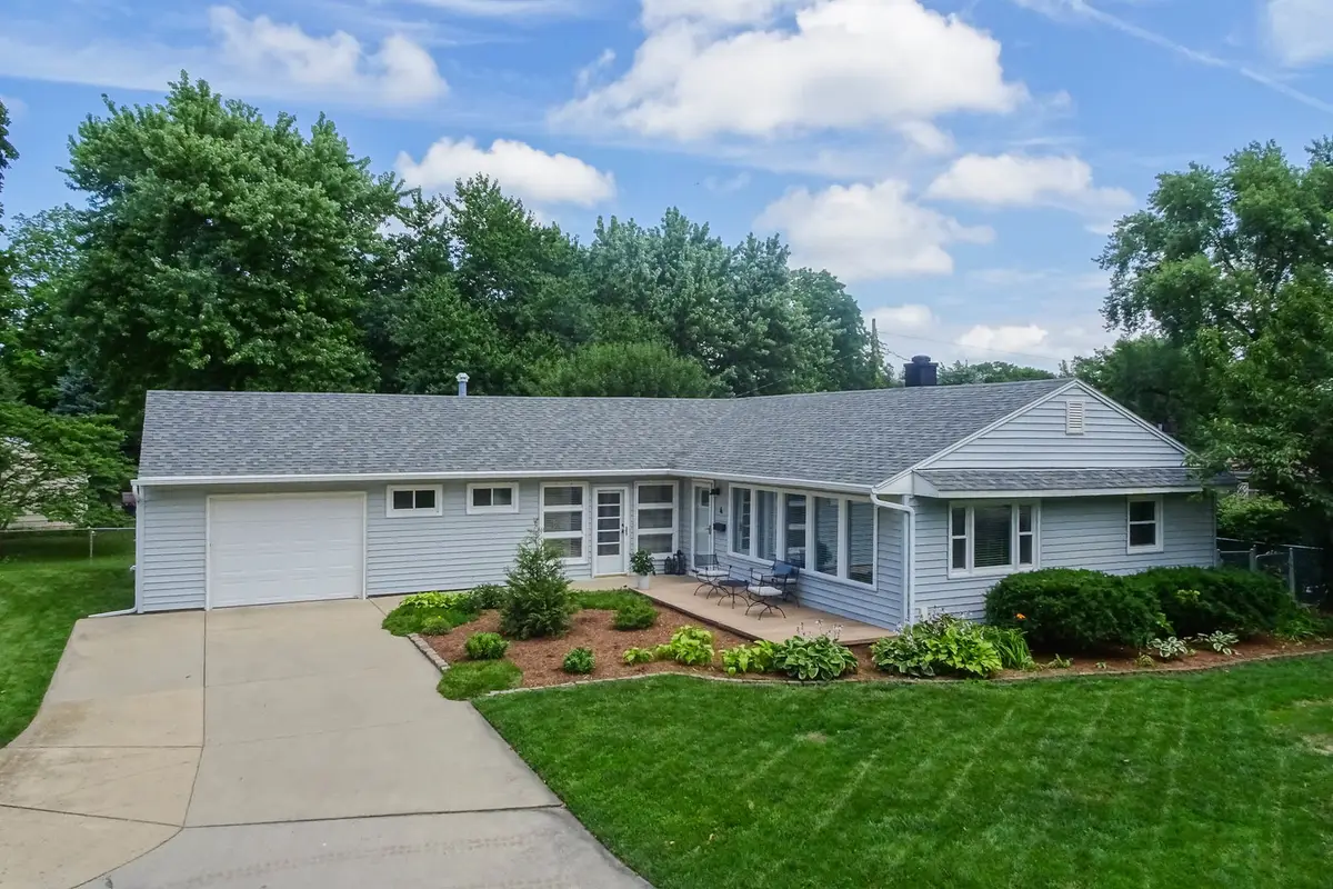 4 Woodruff Drive, Bloomington, IL 61701 - #1